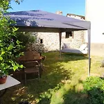 B&B D'hotes - Le Jardin De La Guionie 3*